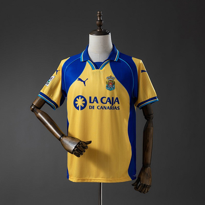 UD Las Palmas 2000/01 Home Retro Kit front view