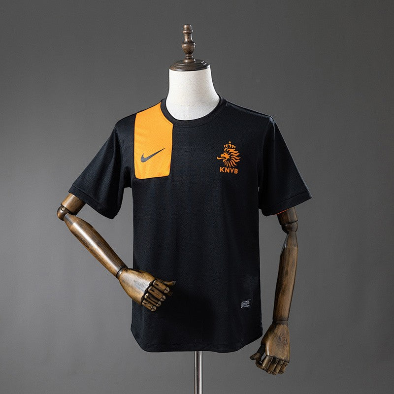 Netherlands 2012/13 Away Retro Kit front view