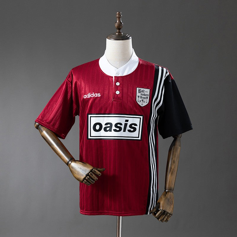 Oasis 1996 Retro Kit front view