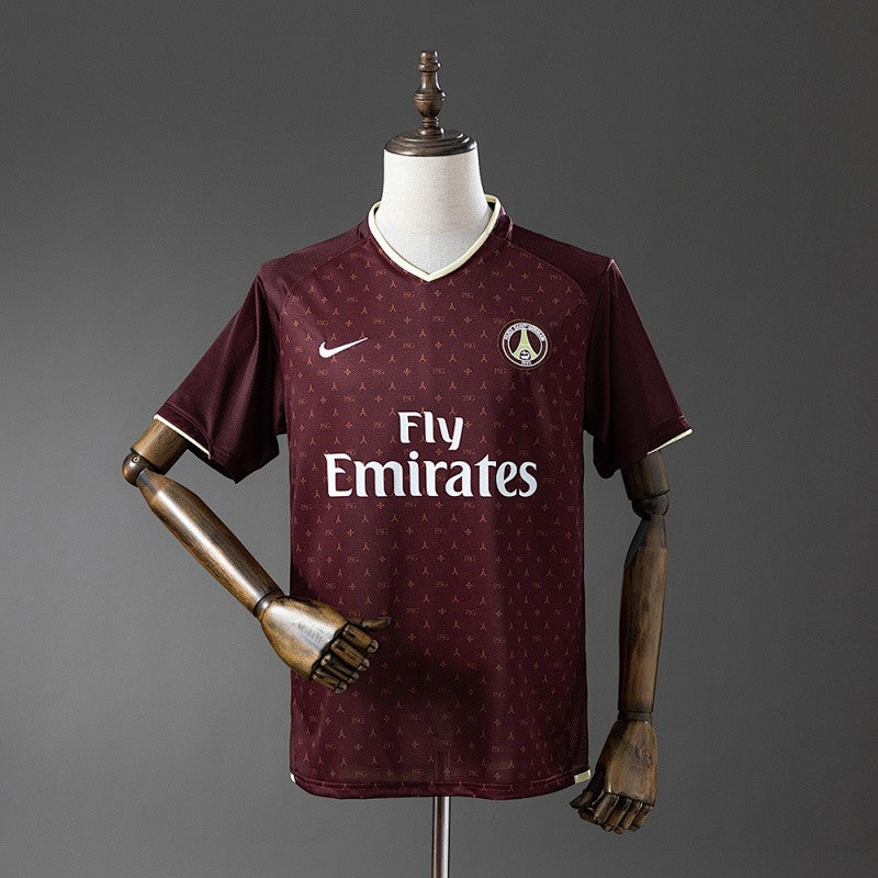 Paris Saint-Germain 2006/07 Away Retro Kit front view