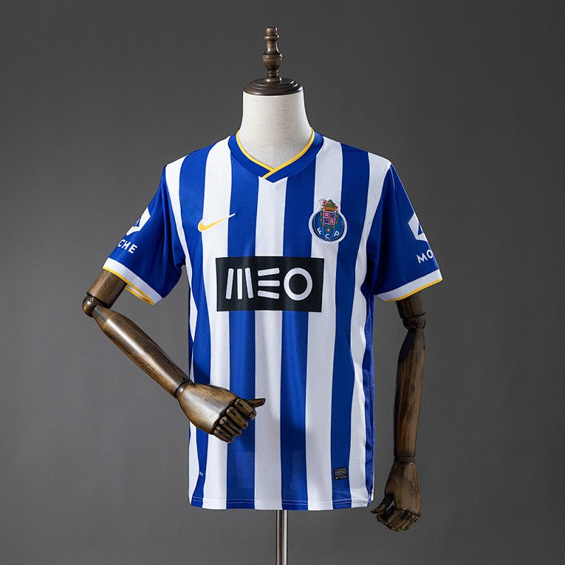 Porto 2013/14 Home Retro Kit front view