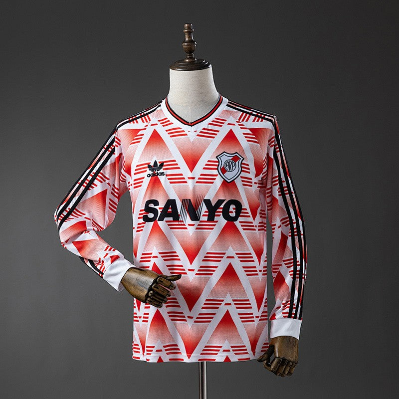 River Plate 1992/93 Away Long Sleeve Retro Kit front view