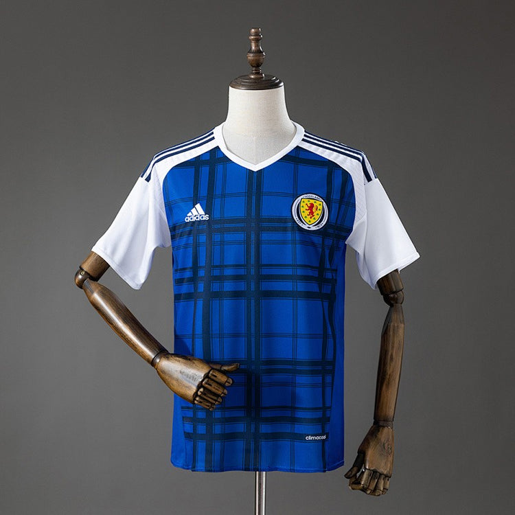 Scotland 2016/17 Home Retro Kit front view