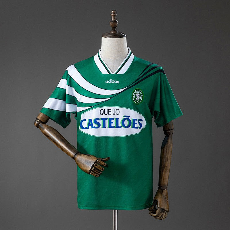Sporting CP 1994/95 Away Retro Kit front view