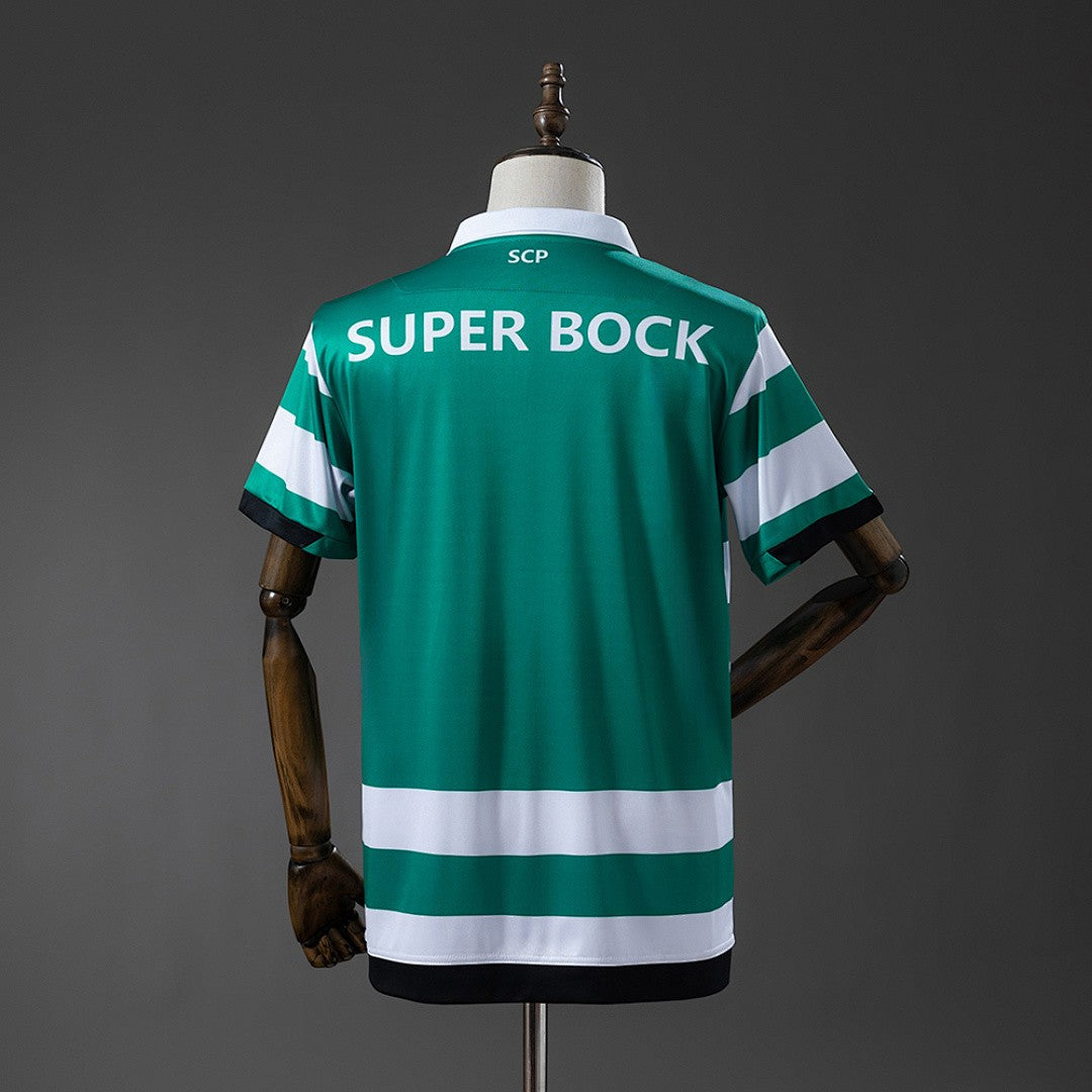 Sporting CP 2018/19 Home Retro Kit back view