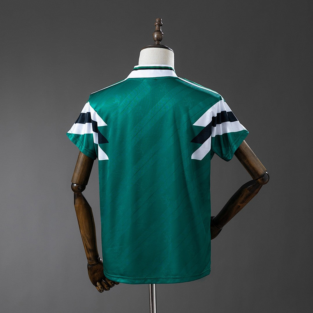 Sporting CP Retro Kit back view