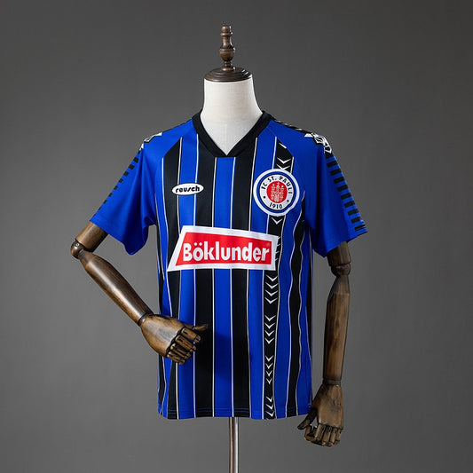 FC St. Pauli 1997/96 Away Retro Kit front view