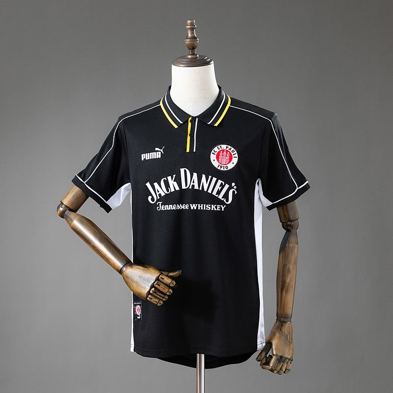 FC St. Pauli 1999/00 Away Retro Kit front view