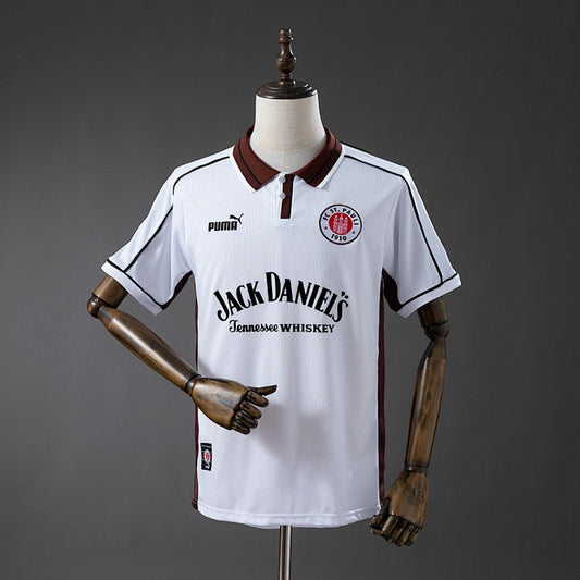 FC St. Pauli 1999/00 Home Retro Kit front view