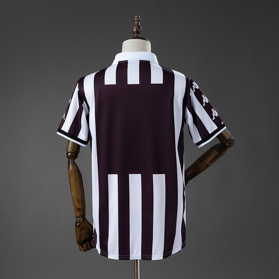 FC St. Pauli 2000/01 Home Retro Kit back view
