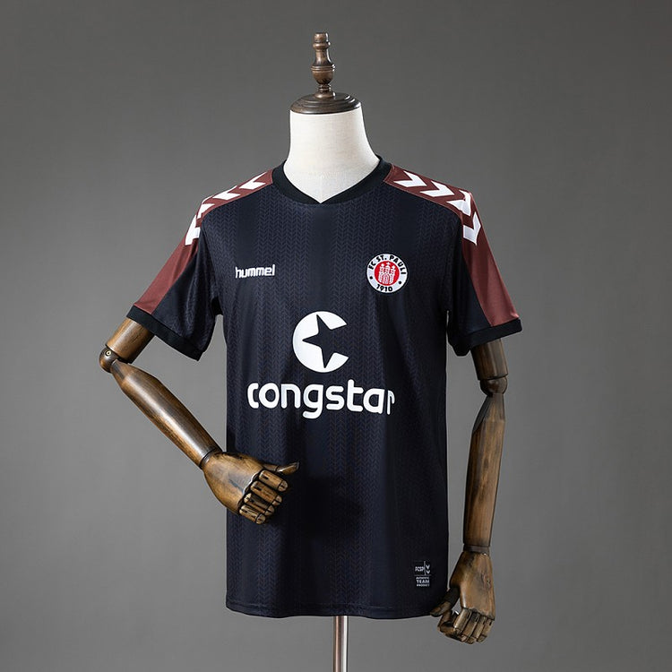FC St. Pauli 2015/16 Home Retro Kit front view