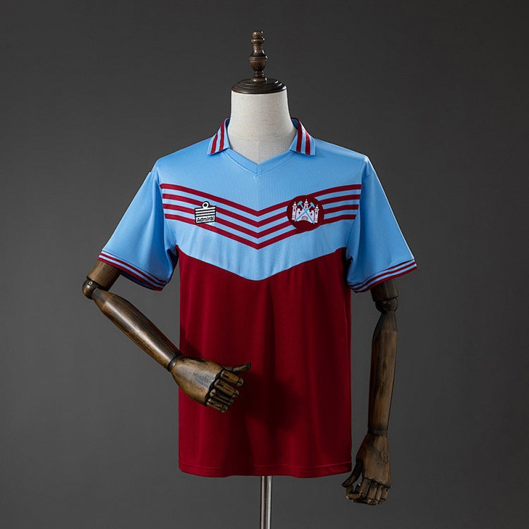 West Ham United 1976/80 Home Retro Kit front view