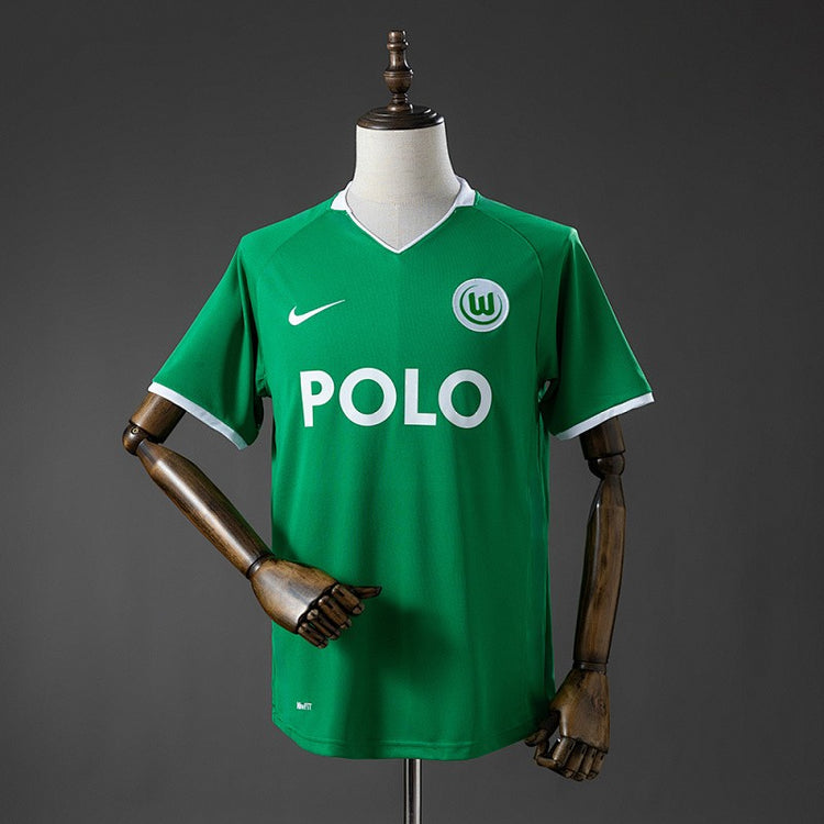 VfL Wolfsburg 2008/09 Home Retro Kit front view