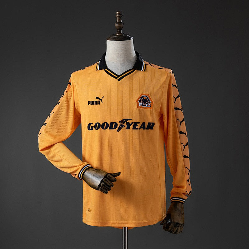 Wolverhampton Wanderers 1998/99 Home Long Sleeve Retro Kit front view