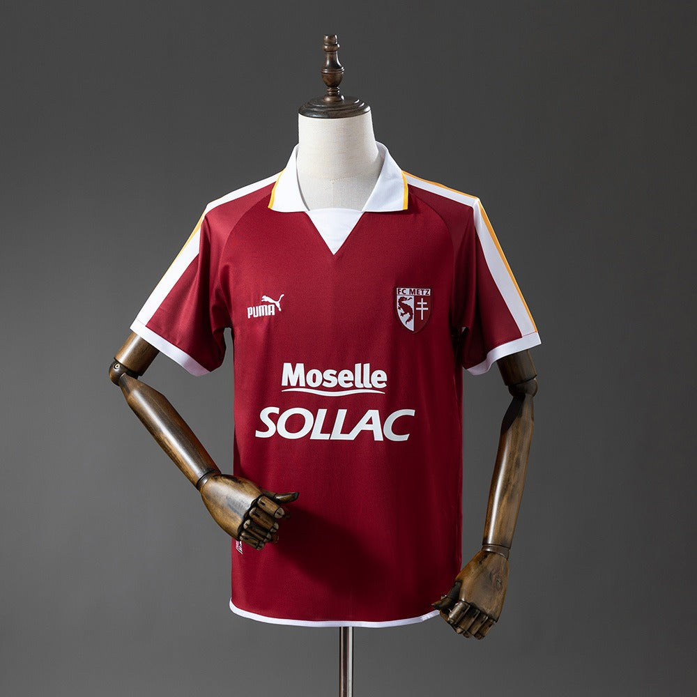 FC Metz 2003/04 Retro Kit front view