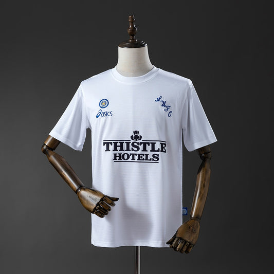 Leeds United 1995/96 Home Retro Kit front view