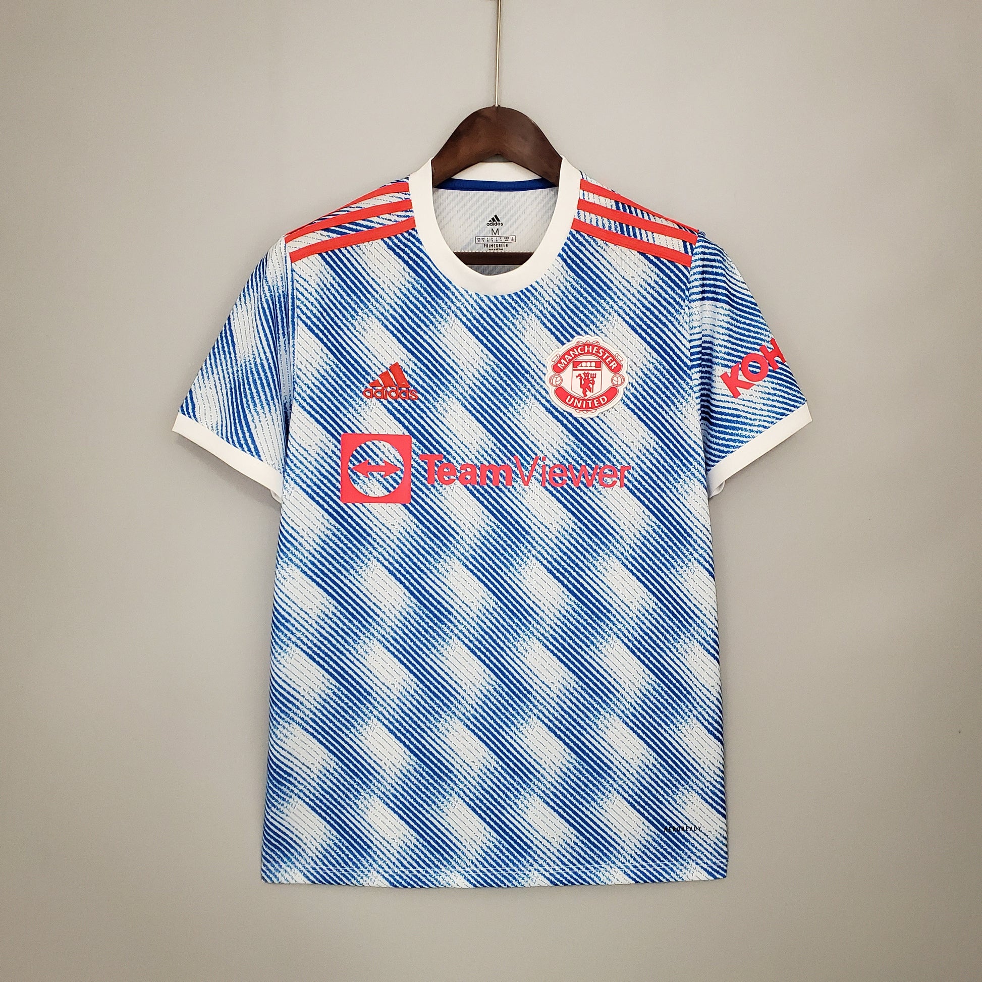 Manchester United 2021/22 Away Retro Kit front view