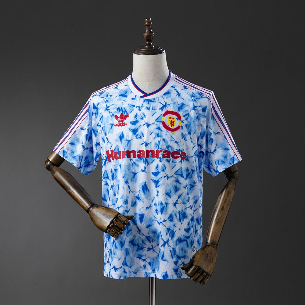Manchester United Retro Kit front view