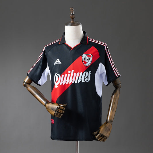 River Plate 2000/01 Away Retro Kit front view