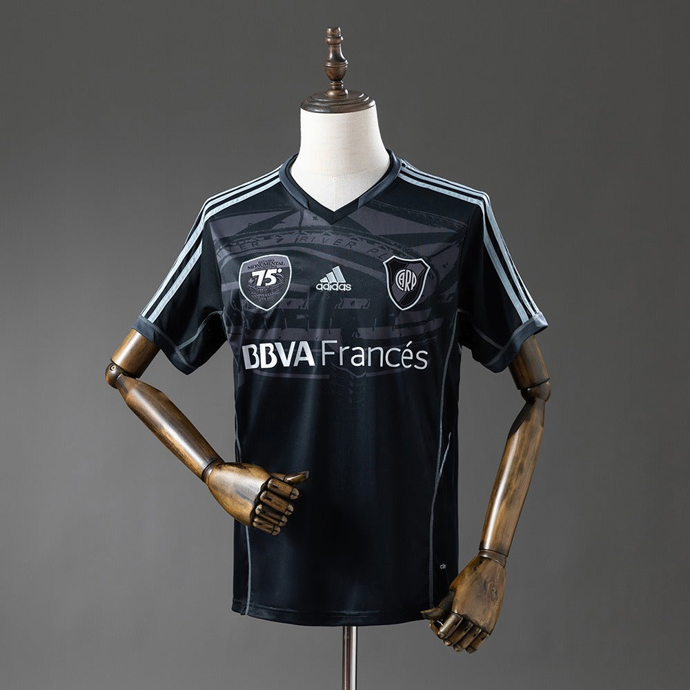 River Plate 2013/14 Retro Kit front view